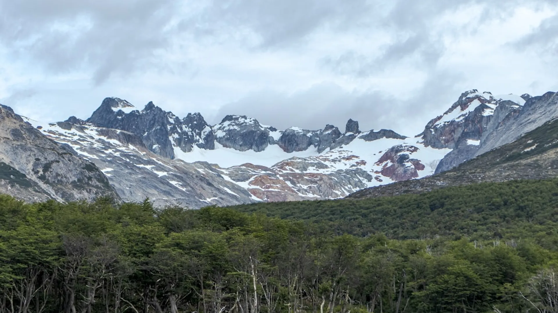 Barreira em Clima Extremo: O Que a Patagonia Ensina para o Seu Rosto